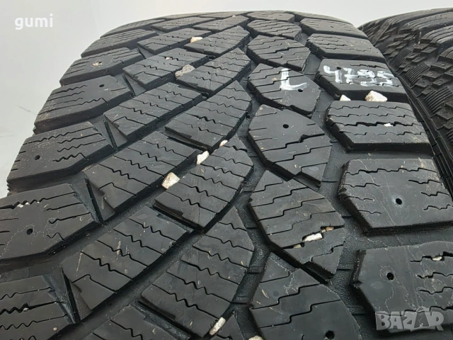 4бр зимни гуми 215/60/16 GISLAVED L04795 , снимка 4 - Гуми и джанти - 53253765