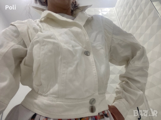 Дънково яке Bershka, снимка 7 - Якета - 51458407