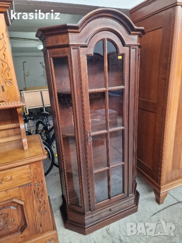 Масивна Витрина -внос от Германия! 