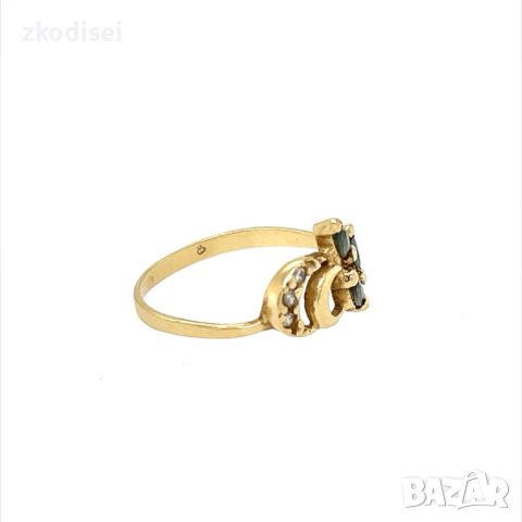 Златен дамски пръстен с 3бр. изумруд 1,52гр. размер:53 14кр. проба:585 модел:24806-1, снимка 3 - Пръстени - 46307617