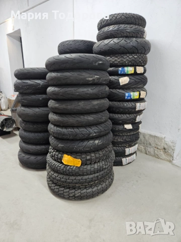 Мото гуми, слик и полуслик - различни размери,в отлично състояние