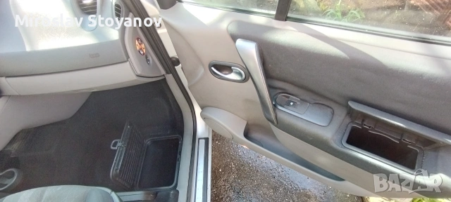 Продаваме Рени :), снимка 11 - Автомобили и джипове - 54098851