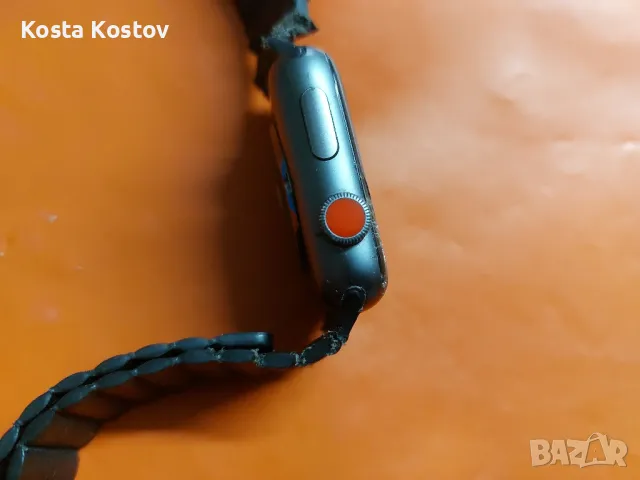 apple watch series 3, снимка 3 - Смарт часовници - 48184710