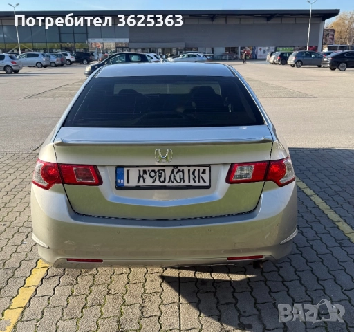 Хонда Акорд 2.2 150 кс 2009 г, снимка 9 - Автомобили и джипове - 52952033