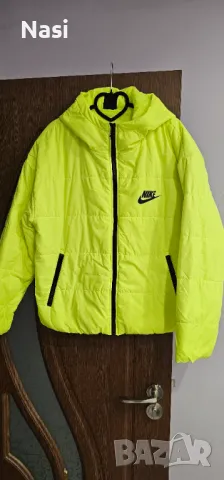 Продавам яке Nike, снимка 1 - Якета - 48483073