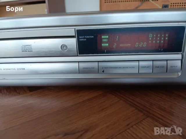 ONKYO CD Player DX 6810, снимка 7 - Плейъри, домашно кино, прожектори - 49641144