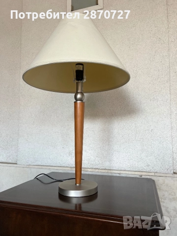 нощна лампа , снимка 2 - Настолни лампи - 52170338