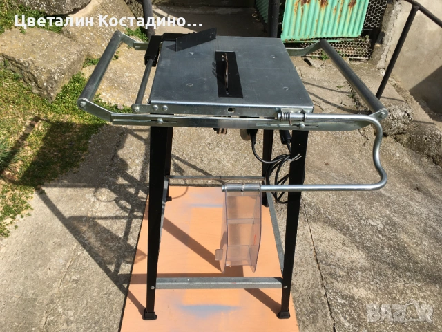 настолен циркуляр Bosch, със стойка Bosch, снимка 2 - Триони и циркуляри - 53801625