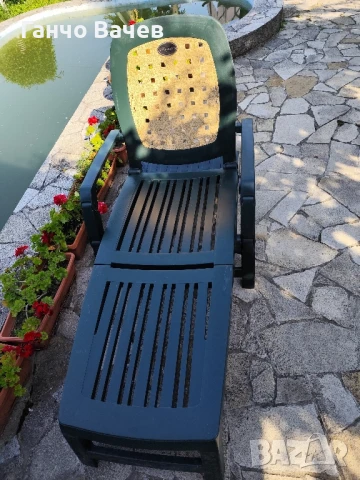 Запазени многофункционални сгъваеми Италиански шезлонги ползвани 1 сезон 