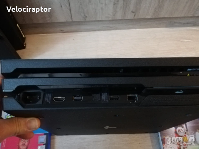 Плейстейшън 4 про Playstation 4 pro ps4 pro , снимка 3 - PlayStation конзоли - 53154751