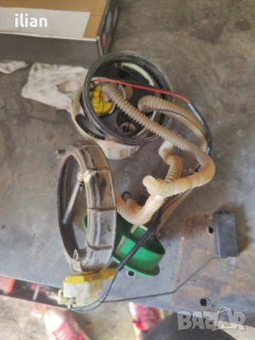 помпа в резервоара А4 2.5TDI