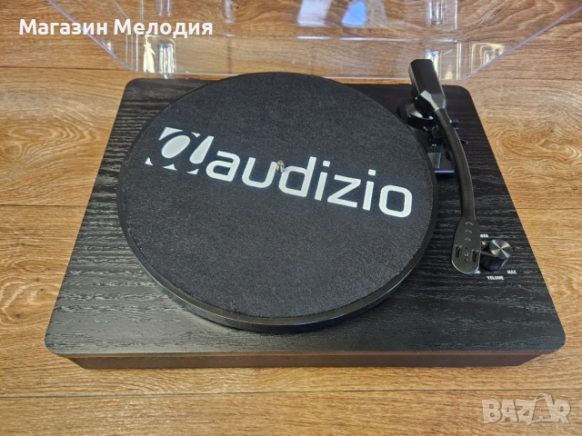 Грамофон Audizio RP330 с Bluetooth – Модерен дизайн и вграден усилвател, снимка 2 - Грамофони - 53778348