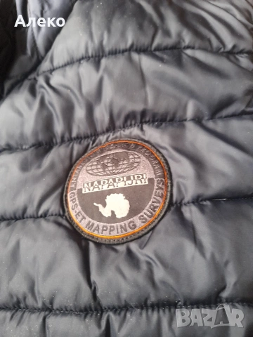 napapijri мъжки елек M размер. , снимка 8 - Якета - 53403857