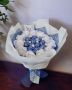 Букет от сапунени рози и бонбони Линд , снимка 1 - Изкуствени цветя - 45708005