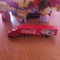 Камион на Кока Кола Цена 5лв, снимка 1 - Коли, камиони, мотори, писти - 45509960
