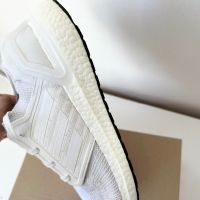 Adidas UltraBoost 2020 (44) Маратонки, снимка 11 - Маратонки - 45286067