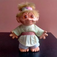 Играчка Кукла Трол Troll 17 см + коса , снимка 3 - Колекции - 45372927