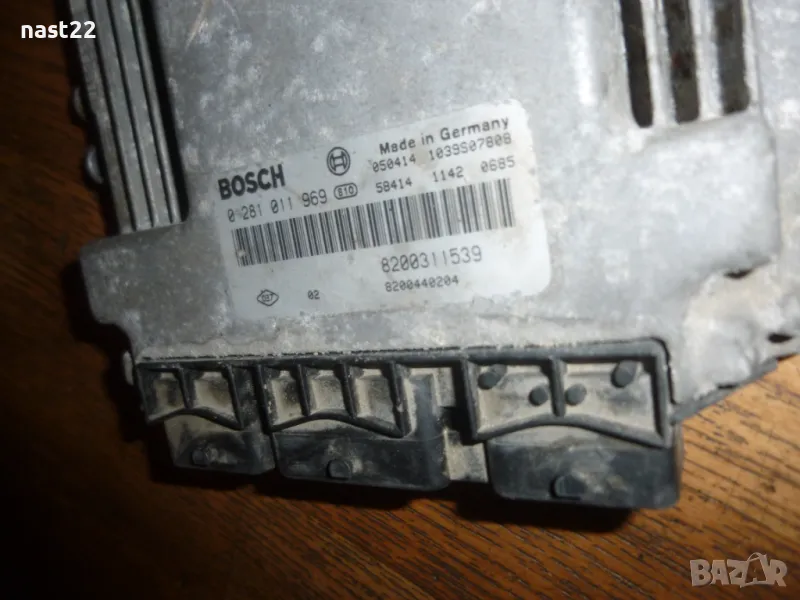 Моторен компютър ECU Renault Laguna II (2001-2007г.) 0 281 011 969 / 0281011969 /, снимка 1