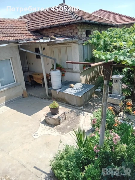 Продава едноетажна къща, село Козаревец, снимка 1