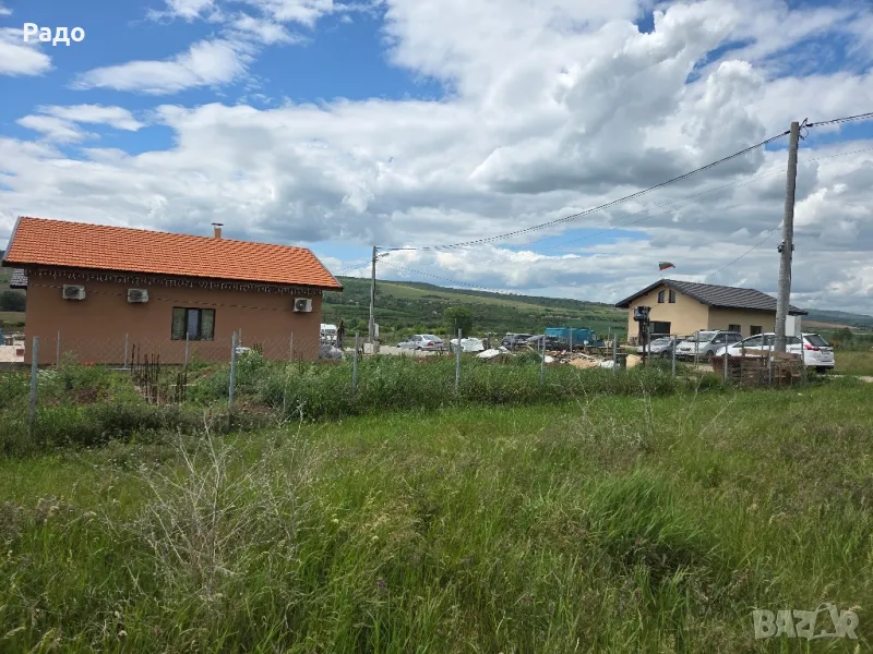 Продава УПИ в град Радомир, снимка 1