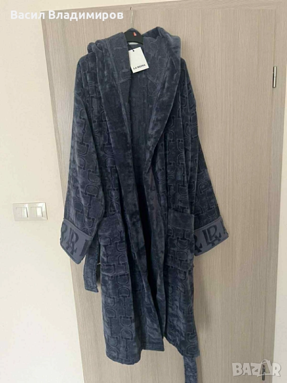 Чисто нов мъжки халат на La Reina, снимка 1