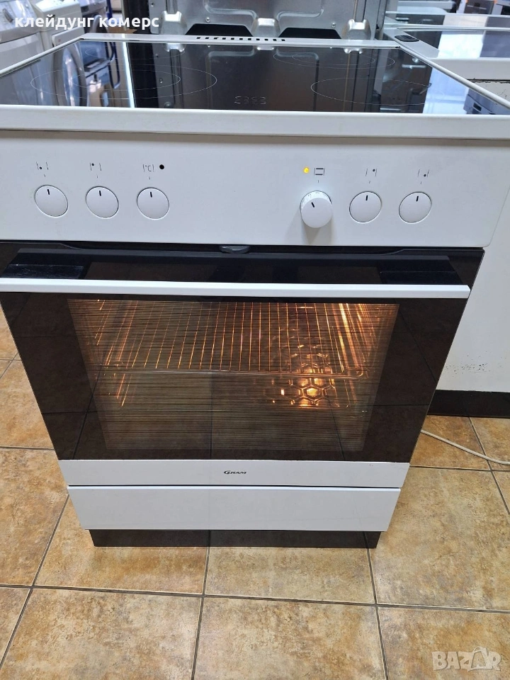 Готварска печка с керамичен плот GRAM шир.60см. , снимка 1