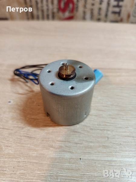 Моторче за Дек (Резервна част!), снимка 1