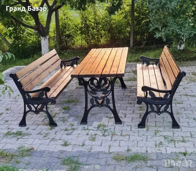 Комплект маса + 2 пейки,градинска мебел, снимка 1