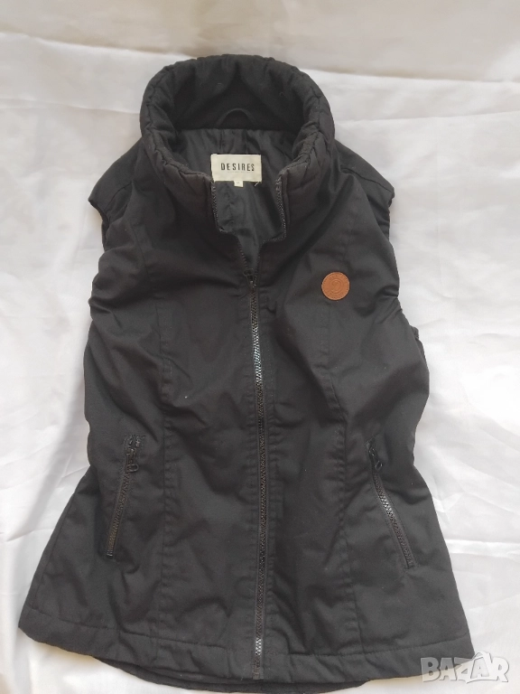 Desires - НОВ оригинален дамски топъл елек , снимка 1
