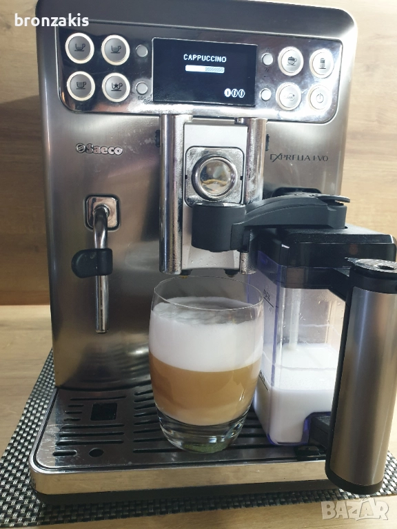Saeco Exprelia EVO   - с кана за мляко и БГ меню на малко продукти, снимка 1