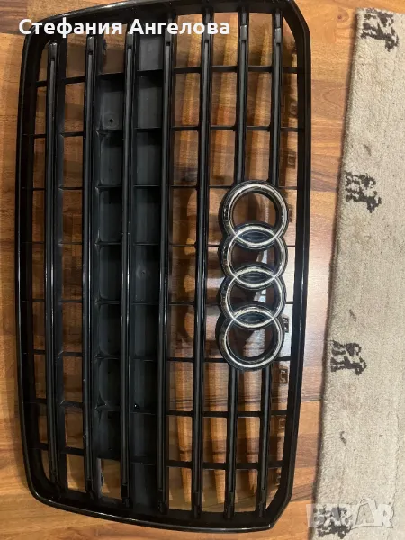 Продавам предна решетка за Audi S8 2016г., снимка 1