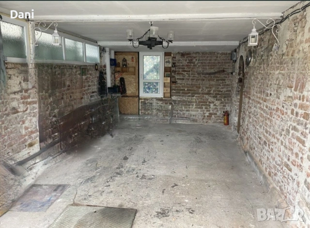 Надземен гараж гр.София ,кв.Левски , снимка 2 - Гаражи и паркоместа - 53100604