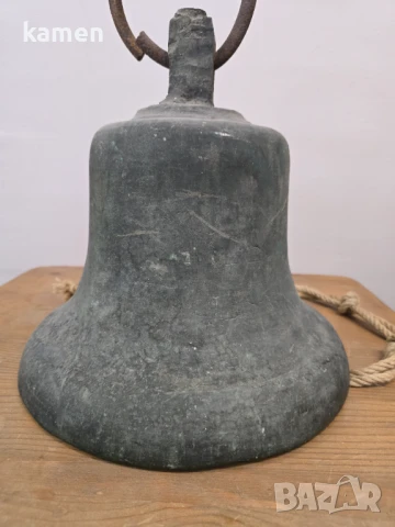 Голяма бронзова Камбана, снимка 2 - Антикварни и старинни предмети - 51171138