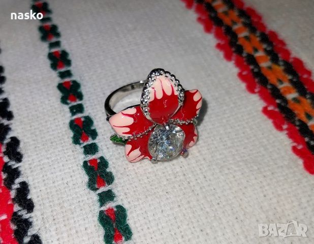 Флорален пръстен, снимка 12 - Антикварни и старинни предмети - 46470585