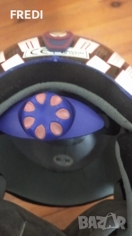 Детска ски каска, снимка 5 - Зимни спортове - 53390079