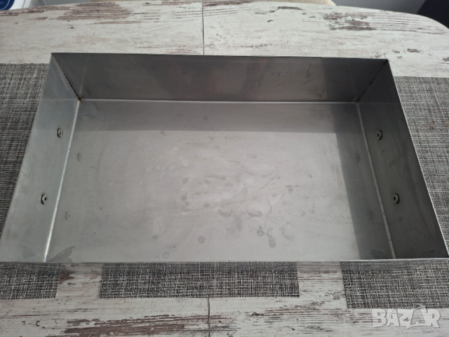 Тава за печене нова неръждавейка 2мм