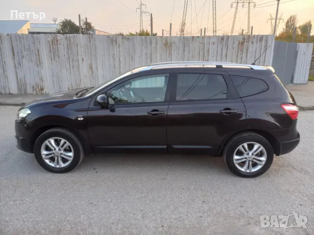 Nissan Qashqai 1.5 dci , ПАНОРАМА , 6+1 места, снимка 4 - Автомобили и джипове - 48298517