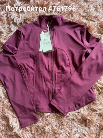 Дамски спортен екип, снимка 2 - Спортни екипи - 53793756