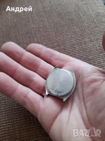 Стар електронен часовник Wintron, снимка 3 - Антикварни и старинни предмети - 49179040