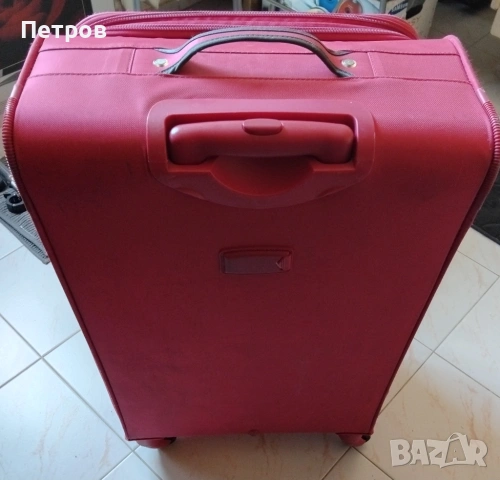 Голям (28") куфар 71 x 46 x 30 см, марка My Travel, снимка 3 - Куфари - 53682711