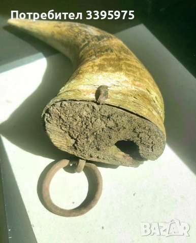 Античен ловджийски рог за барут - XIX век, автентичен, снимка 4 - Антикварни и старинни предмети - 53835732