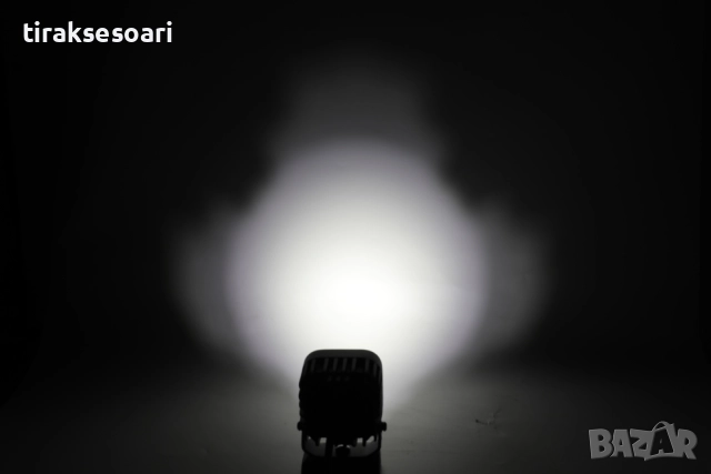 30W LED Халоген FLOOD – Бял Работен Фар с Жълта и Червена DRL Светлина 12V/24V, снимка 5 - Аксесоари и консумативи - 52790253