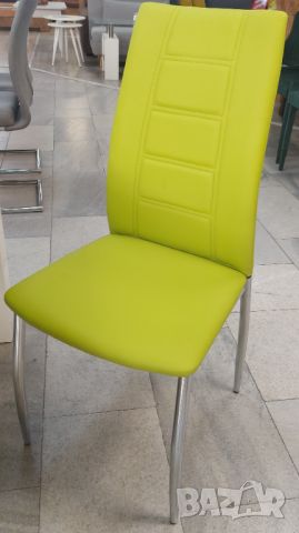 Трапезен стол Флаш зелен, снимка 1 - Столове - 45494657