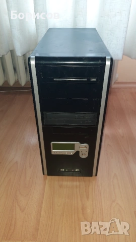 Компютърна кутия със захранващ блок