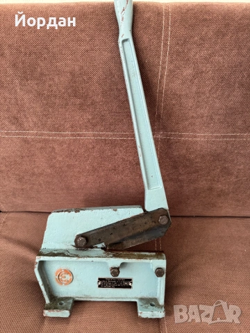 Ръчна ножица за материал до 2,5 мм 9кг