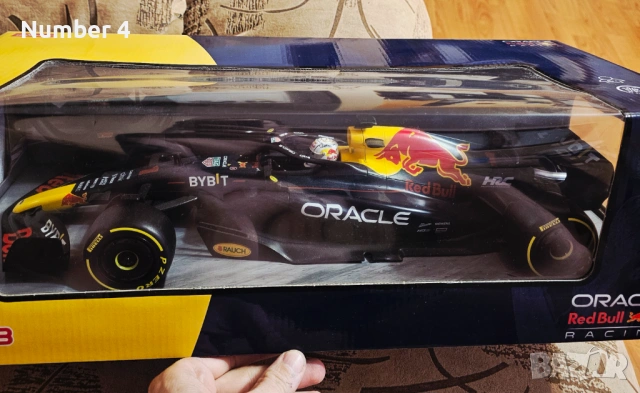 Rastar Red Bull Racing RB18, 1:12, с детайли 47см, снимка 5 - Коли, камиони, мотори, писти - 54149887