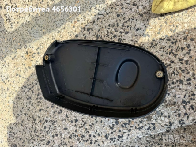 Капак ангренажен ремък Opel Astra Zafira 1.6 16V Z16XEP 55573486 само за 10лв., снимка 2 - Части - 52481782