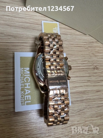 Стилен НОВ оригинален часовник Michael Kors ✨, снимка 3 - Дамски - 53900278