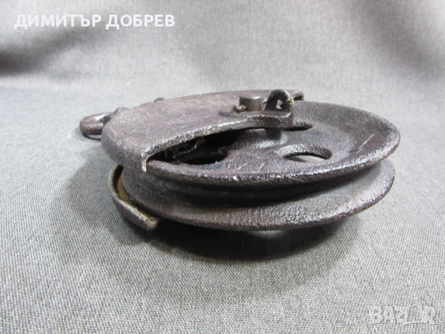 СТАРА РЕТРО МАСИВНА ЧУГУНЕНА СТРОИТЕЛНА МАКАРА, снимка 4 - Антикварни и старинни предмети - 54158815