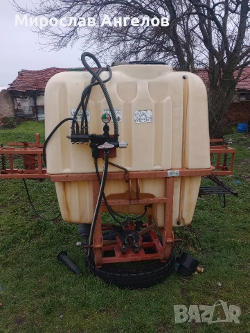 Навесна пръскачка